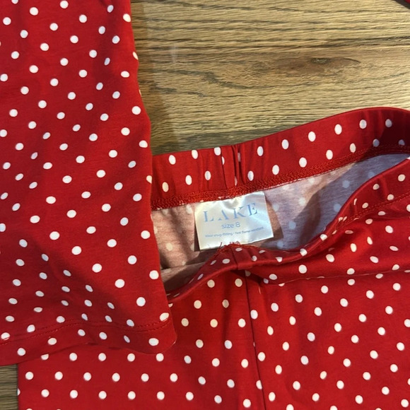 Super soft and festive Jammie’s
Size 8, run small, 100% pima cotton - Picture 3 of 4